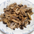 メグピンク's cooksnap of when they made 簡単☆シメジとレンコンのきんぴら.