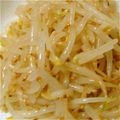 手作り★ママ's cooksnap of when they made 料理初心者に捧ぐ！和えるだけもやしナムル.