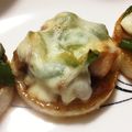つっち〜☆'s cooksnap of when they made 鶏胸肉の大根ピザ.
