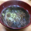 単！！'s cooksnap of when they made お湯があれば簡単♡わかめのお吸い物.