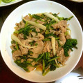 ◎ぽん◎'s cooksnap of when they made 間引き大根と豚肉のごま油炒め.