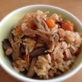 MIKIvMIKI's cooksnap of when they made きのこたっぷり炊き込みご飯.