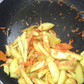 れみこん's cooksnap of when they made さつまいもとにんじんのきんぴら.