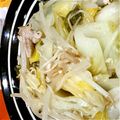 stsxxxkor's cooksnap of when they made 豚バラと葱と白菜のニンニク炒め.