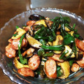 naobistro's cooksnap of when they made ピーマンとソーセージのピリ辛炒め.