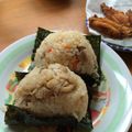 08261010's cooksnap of when they made 炊き込みごはんでリメイク梅おにぎり♪.