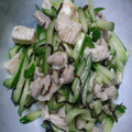 あみほ1979's cooksnap of when they made 蒸し鶏ときゅうりの塩こんぶ和え.