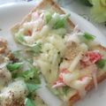 miyuki12's cooksnap of when they made 長ねぎとカニカマのスイチリマヨトースト.
