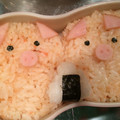 みなやつよ's cooksnap of when they made 簡単キャラ弁★豚さん 尻尾付き(^^).