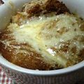 みんみんにゃん's cooksnap of when they made オニオングラタンスープ　～あめ玉で～.