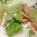 SATOKOin's cooksnap of when they made 白菜とソーセージのミルクスープ.