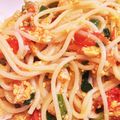 料理勉強中で's cooksnap of when they made ホウレン草とトマトと卵の塩胡椒パスタ.
