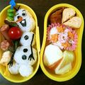 syoayamama's cooksnap of when they made アナと雪の女王「オラフ」簡単キャラ弁当.