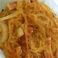 ポポポポポフィ〜♡'s cooksnap of when they made 春雨と玉ねぎベーコンの簡単炒め.