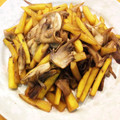 my_miffy's cooksnap of when they made 簡単！　さつまいもとさつま揚げの甘辛炒め.
