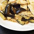 Emy．com's cooksnap of when they made コンビニのサラダチキンとナスのみぞれ炒め.