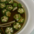 *neige*'s cooksnap of when they made オクラときのこのとろみスープ.