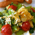 ＹＫＮ４．３'s cooksnap of when they made 小松菜とトマトの炒め物♪.