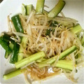 sayooo's cooksnap of when they made 簡単ピリ辛☆もやし胡瓜の中華和え.