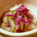 ゆきうさぎ堂's cooksnap of when they made 食用菊と胡瓜の酢の物.