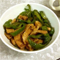 こんがり煎餅's cooksnap of when they made ピーマンと揚げの甘辛炒め.