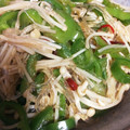 happy-nao's cooksnap of when they made やみつき えのきとピーマンの春雨.