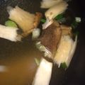 す1222's cooksnap of when they made エリンギ裂いて☆お味噌汁.