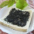 スタイリッシュママ's cooksnap of when they made 簡単シンプルなスイートセサミトースト！.