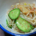 有希-yuki-'s cooksnap of when they made キムチの簡単和え物.