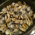 えあな's cooksnap of when they made 簡単一品・あさりの酒蒸し♪.
