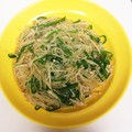 とくださやこ's cooksnap of when they made やみつき えのきとピーマンの春雨.