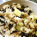 mrTONO's cooksnap of when they made さつまいもとひじきの炊き込みご飯♪.