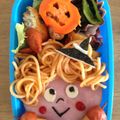 ちこ＆たこ's cooksnap of when they made ハロウィンキャラ弁＊ナポリタンで魔女っこ.