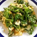 alkochan8's cooksnap of when they made セロリの葉使いきりエスニック炒め.