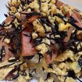 私は苺大福's cooksnap of when they made ひじきの煮物で簡単和風スパム丼.