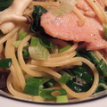 Kayadehutt's cooksnap of when they made ♡殿方に人気の和風パスタ＆ワカメスープ♡.