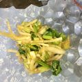 えりんこ♪゛'s cooksnap of when they made 小松菜と大根のにんにくチップ入りサラダ.