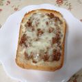 Hiちー's cooksnap of when they made 簡単！　納豆＆チーズトースト.
