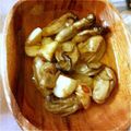 vegeking's cooksnap of when they made 牡蠣とマッシュルームのアヒージョ.