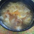 クックZ69KDS☆'s cooksnap of when they made キャベツと人参とちくわの味噌汁.