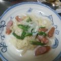 ぶかちゃん's cooksnap of when they made ソーセージのクリームソース タリアテッレ.