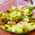 benzy43's cooksnap of when they made ほくほく焼きアボカド 塩レモンで食べてね.