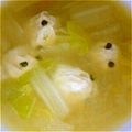 ERIKAJU's cooksnap of when they made ハロウィンに　お化けワンタンスープ.