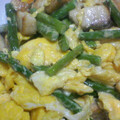 つきなっち's cooksnap of when they made かじきとアスパラの卵炒め☆マヨ風味.