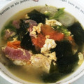 saolive's cooksnap of when they made 簡単♪レタスとトマトと豚肉の卵スープ.
