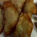 ひふみんみん's cooksnap of when they made 餃子の皮で★ツナ・オニオン揚げ.
