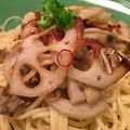 アレクシス's cooksnap of when they made きのことレンコンのパスタ.