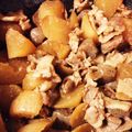 kikupino's cooksnap of when they made 豚肉でこってり♪大根☆蒟蒻.