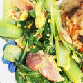 MomiChami's cooksnap of when they made 簡単一番☆小松菜とベーコンの卵炒め.