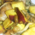 さいたまさと's cooksnap of when they made さつまいもと鶏と舞茸の炒め物♩.
